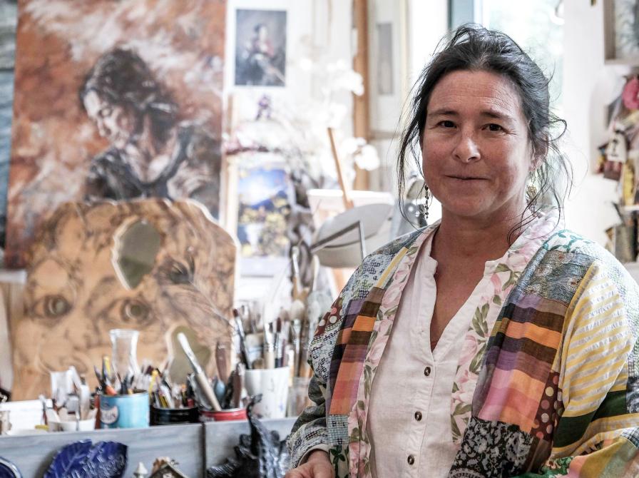 Katrine Wettstein i sit atelier.